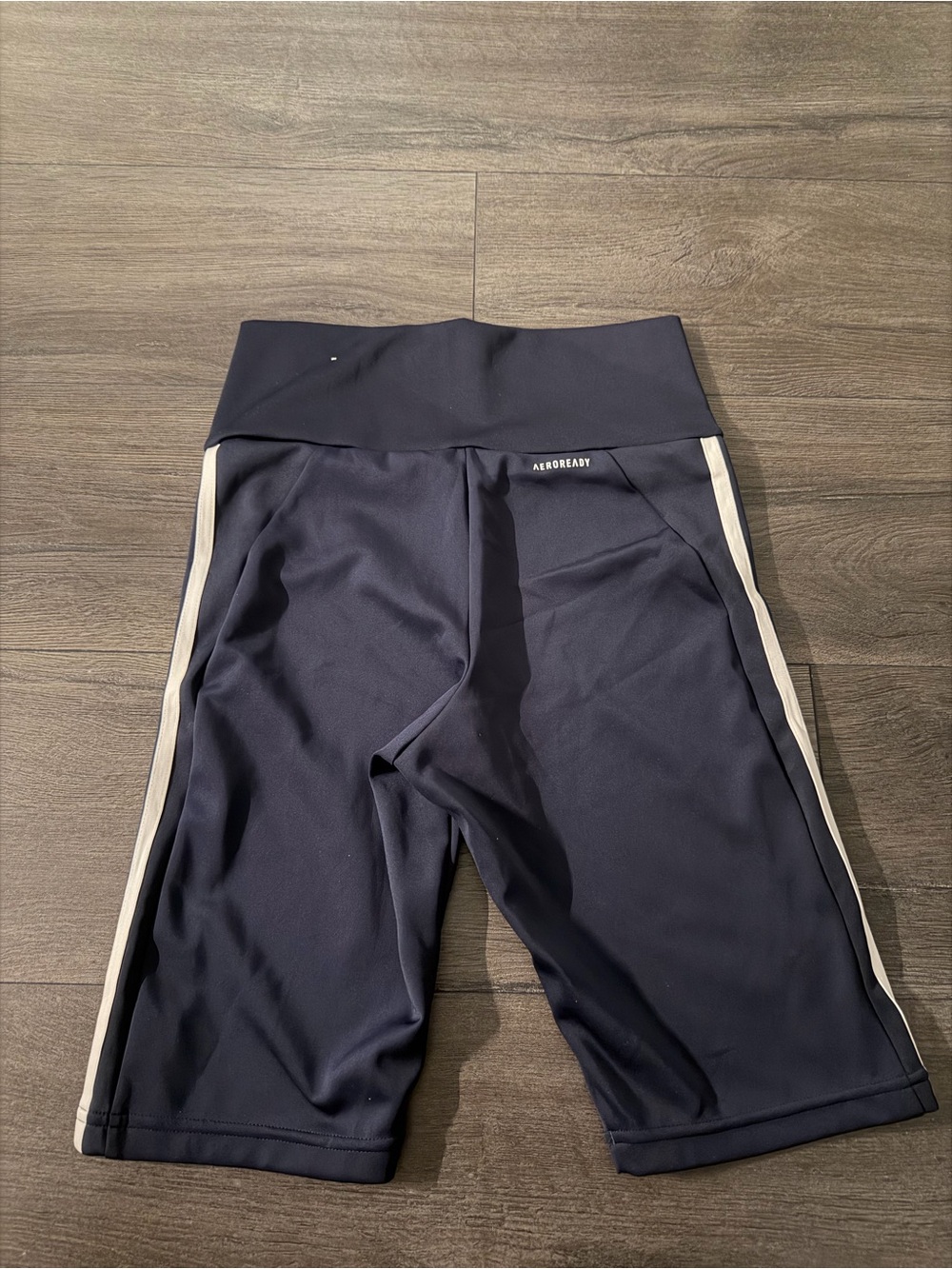 Adidas Biker Short - Picture 2 of 3